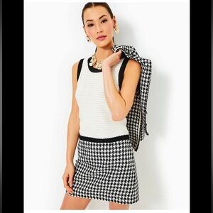 KELS MINI SKIRT, NOIR HOUNDSTOOTH SEQUIN BOUCLE